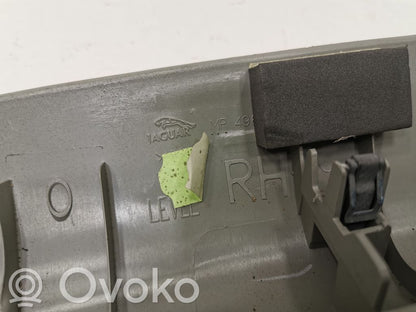 (A) statņa dekoratīvā apdare