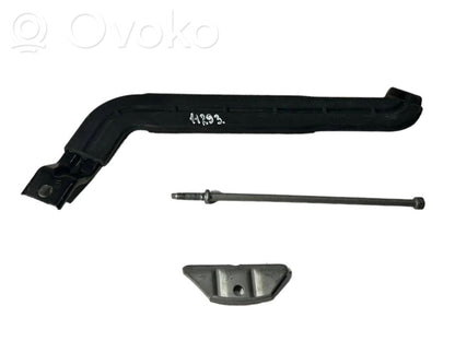 Akumulatora stiprinājums