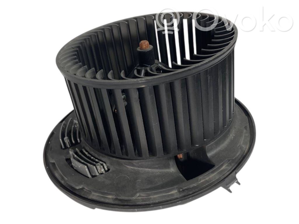 Mazā radiatora ventilators