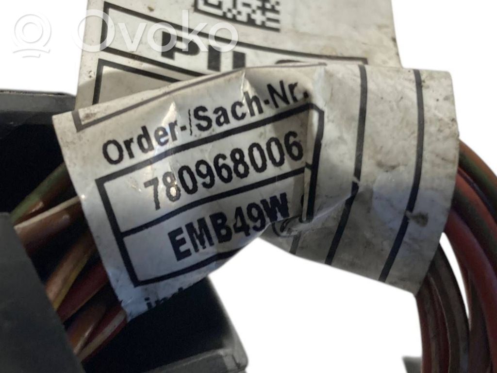 Fuel injector wires