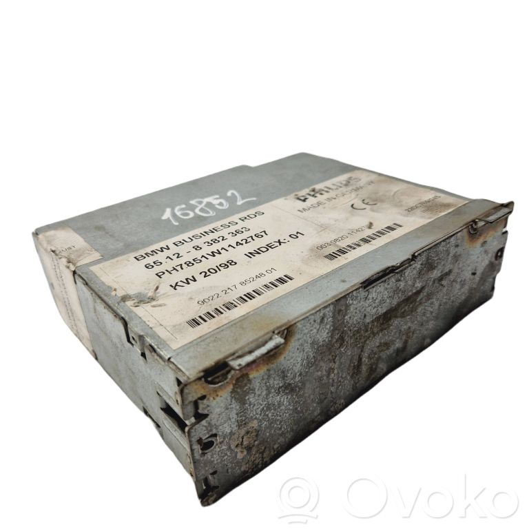 Radio / CD/DVD atskaņotājs / navigācija