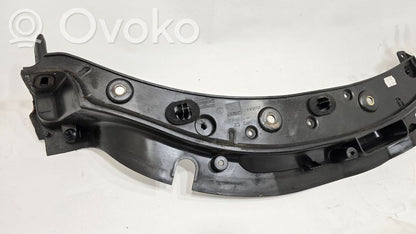 Cita veida dzinēja nodalījuma detaļa