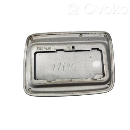 Decorative trim around the fuel tank cap