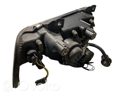 Priekšējo lukturu komplekts