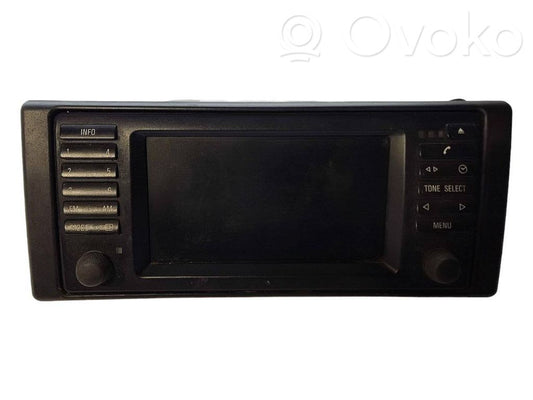 Radio / CD/DVD atskaņotājs / navigācija