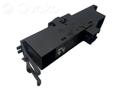 Elektrisko logu slēdzis