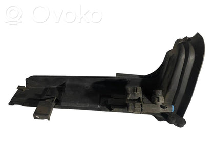 Radiator(s) holder/bracket