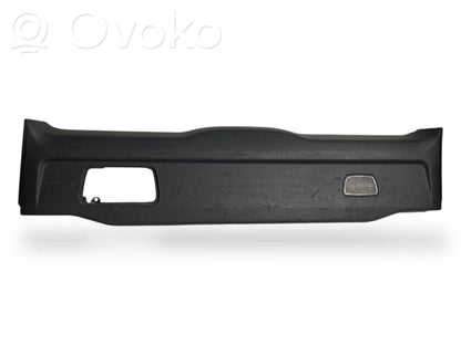 Galvenais apdares panelis