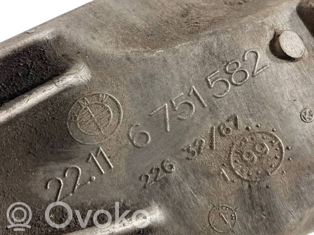 Dzinēja nostiprināšanas stiprinājums-kronšteins