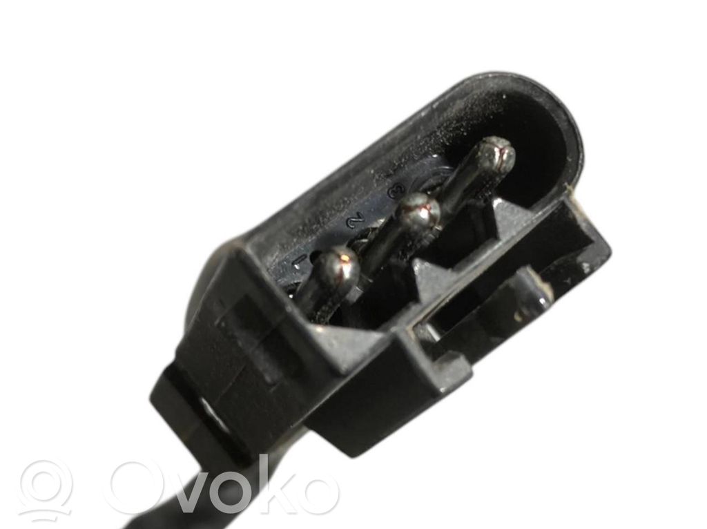 Tailgate latch