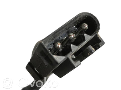 Tailgate latch