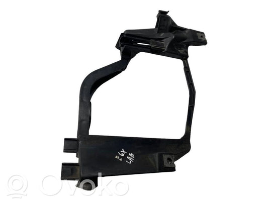 Держатель фары