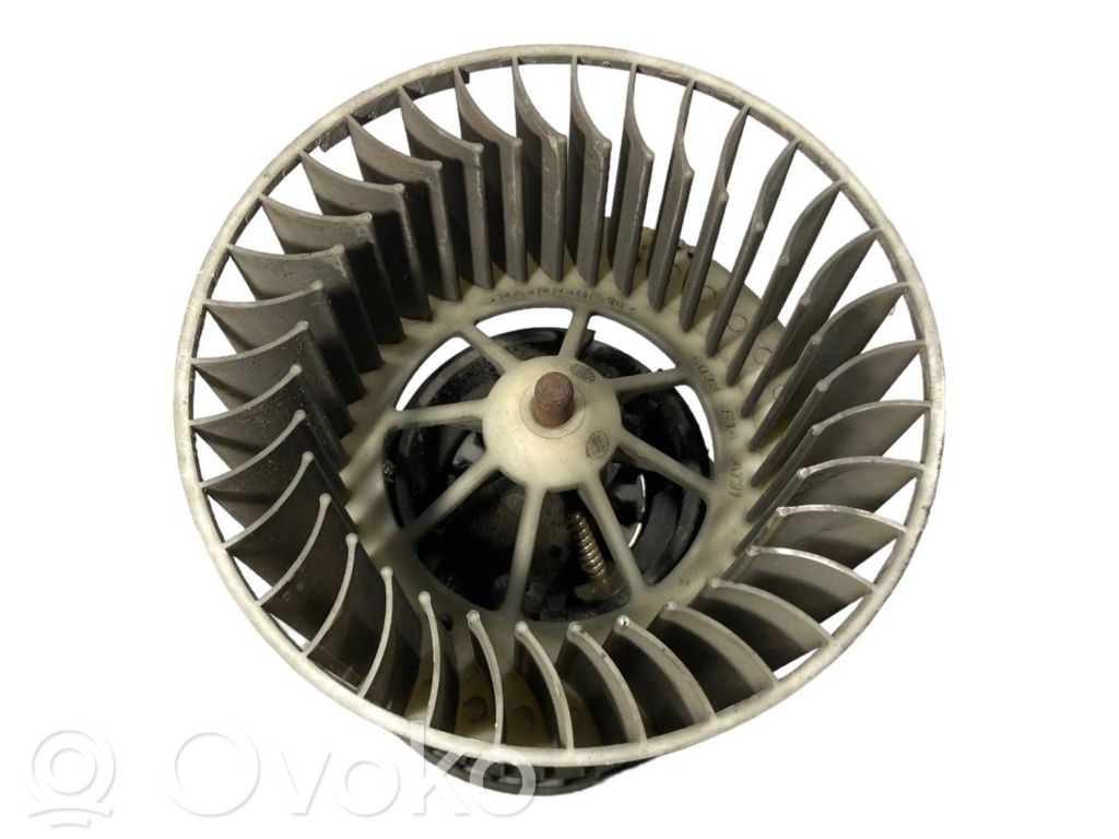 Mazā radiatora ventilators