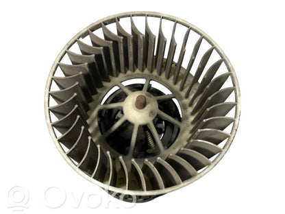 Mazā radiatora ventilators