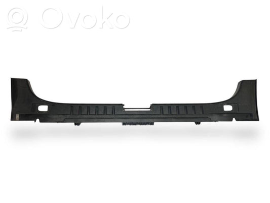 Trunk sill trim
