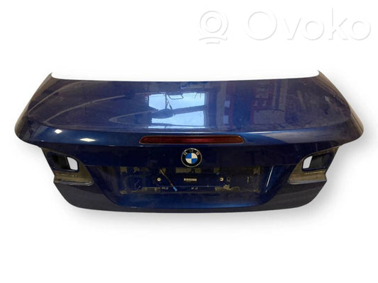 Aizmugurējais pārsegs (bagāžnieks)