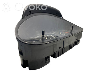 Spidometrs (instrumentu panelī)