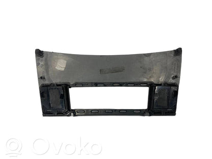 Cita veida salona detaļa