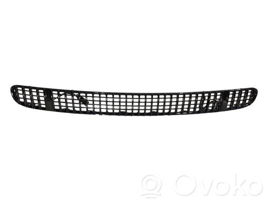 Декоративная решетка капота