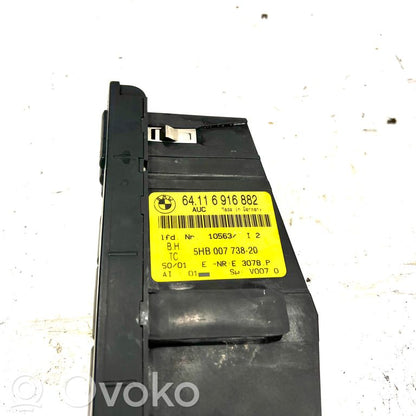 Air conditioning / climate control / interior heating control unit (in the passenger compartment)