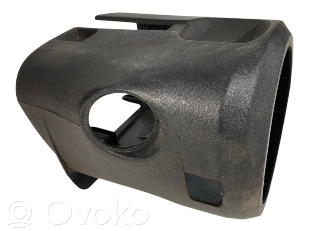 Stūres ass dekoratīvā apdare