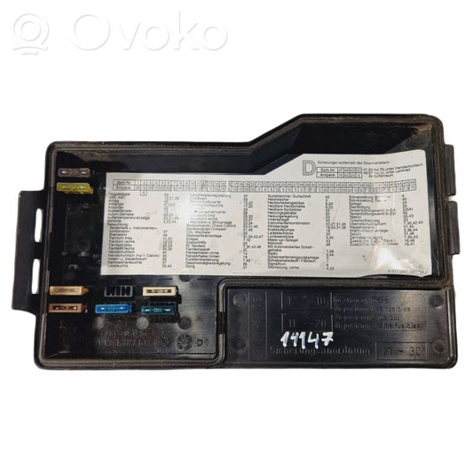 Drošinātāju Kastes vāciņš