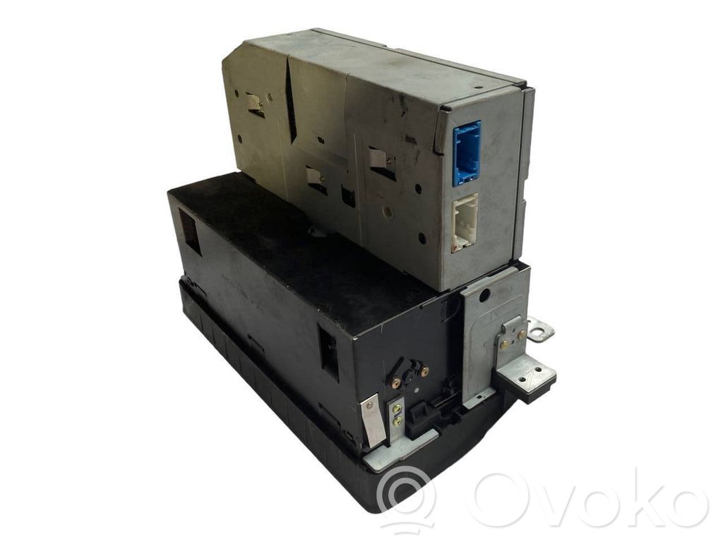 Радио / CD/DVD-плеер / навигация