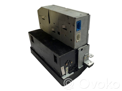 Радио / CD/DVD-плеер / навигация