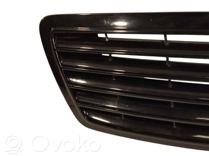 Priekšējais režģis