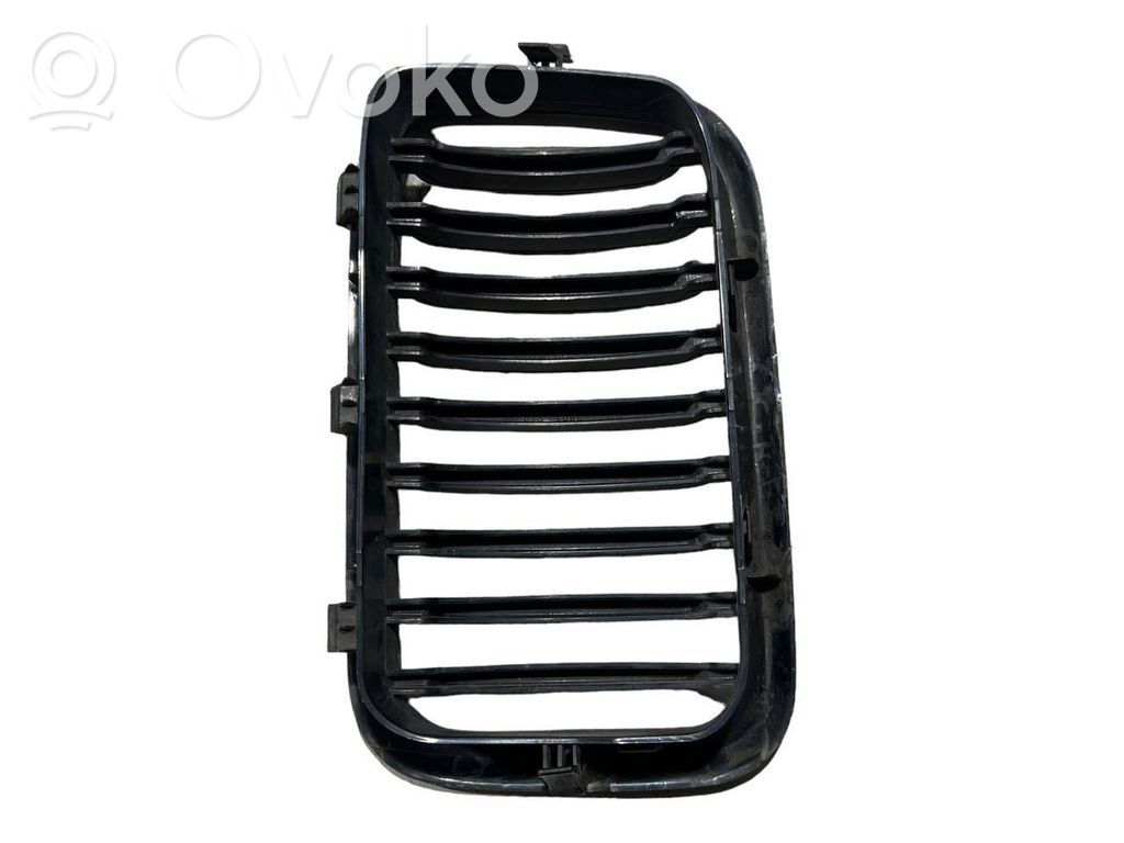 Apakšējais režģis (trīsdaļīgs)