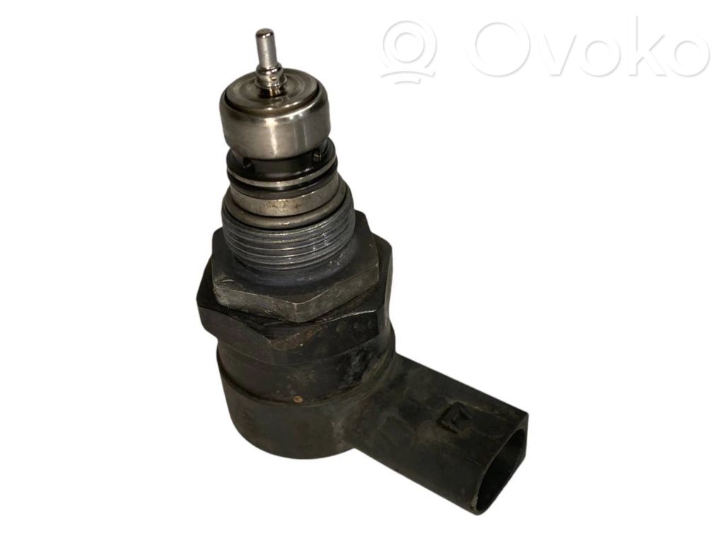 Degvielas spiediena regulators