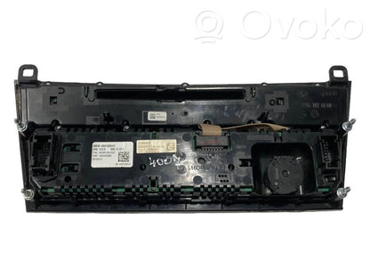 Air conditioning / climate control / interior heating control unit (in the passenger compartment)