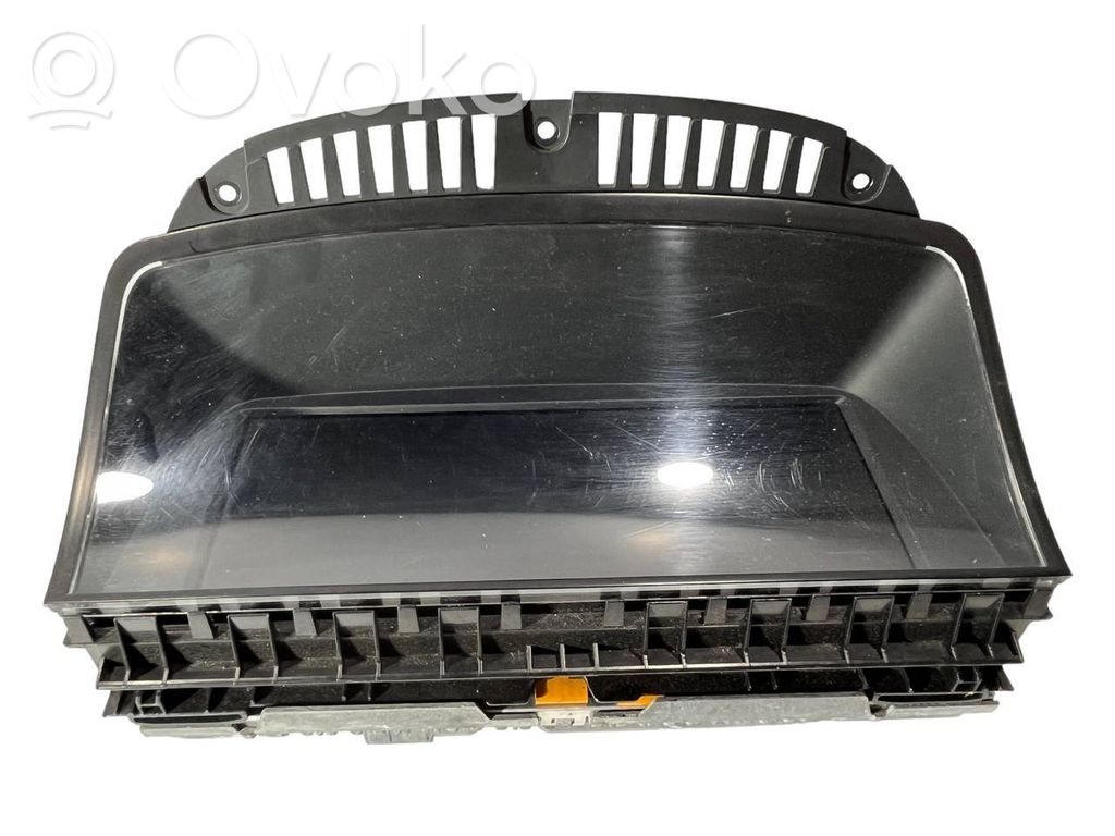 Ekrāns / displejs / mazais ekrāns