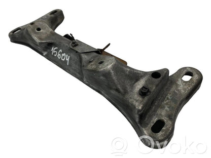 Transmission mounting bracket