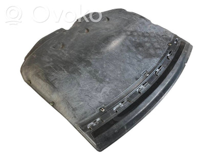 Dzinēja apakšas aizsargs