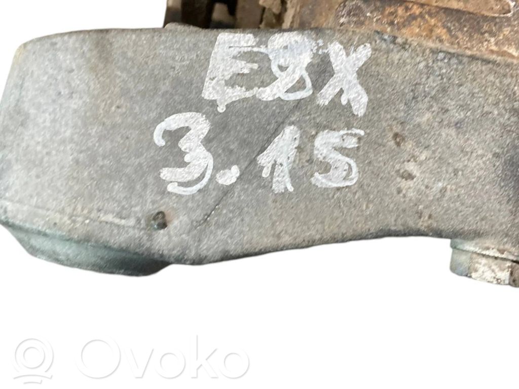 Aizmugurējais reduktors