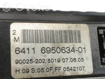 Gaisa kondicioniera / klimata kontroles / salona apsildes vadības bloks (salonā)