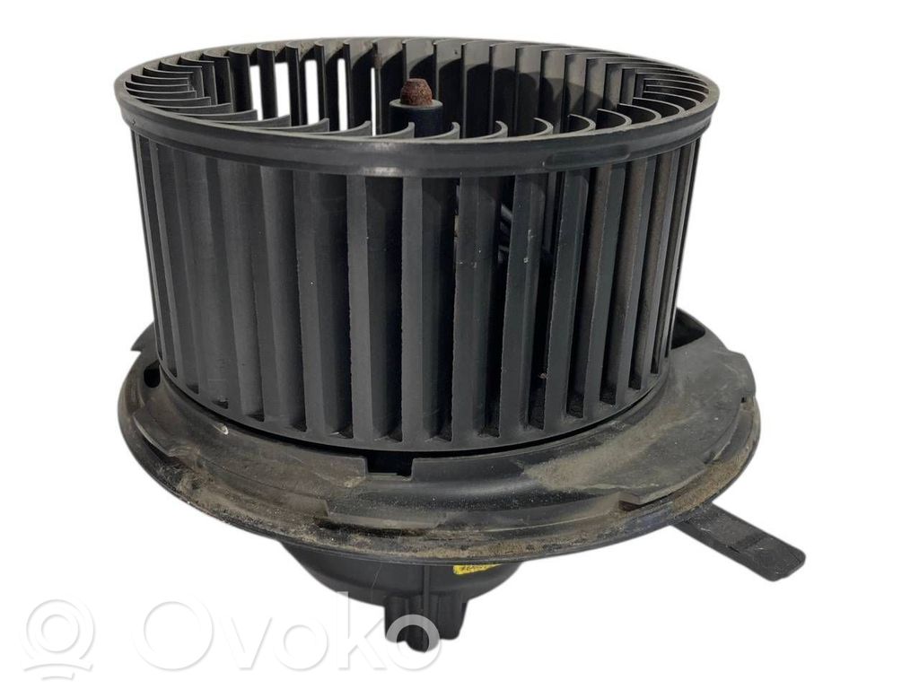 Mazā radiatora ventilators