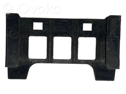 Aizmugurējā bufera montāžas kronšteins