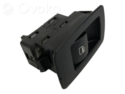 Power window switch