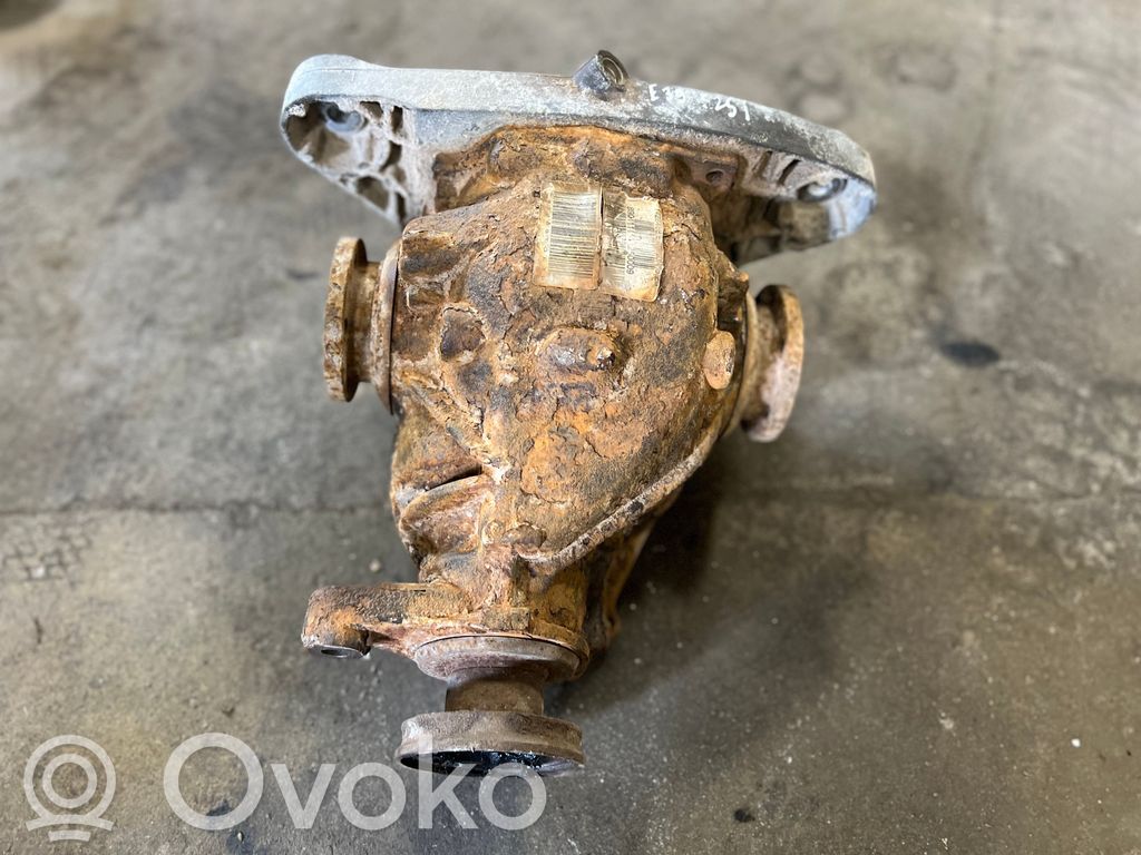 Задний редуктор