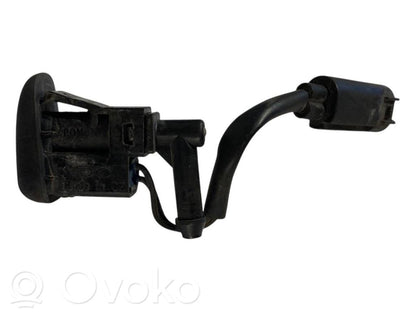 Washer fluid spray(s) for the front window