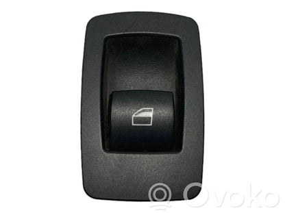 Power window switch