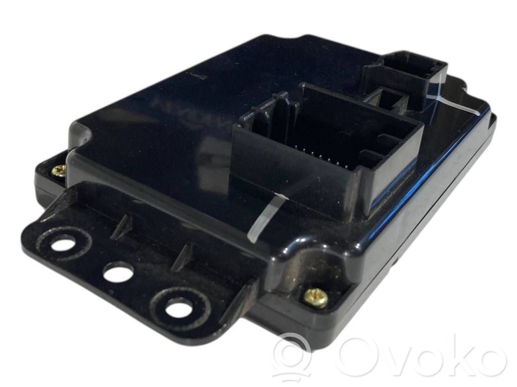 Citu veidu vadības bloki / moduļi