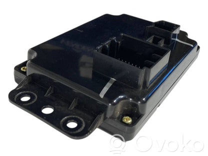 Citu veidu vadības bloki / moduļi