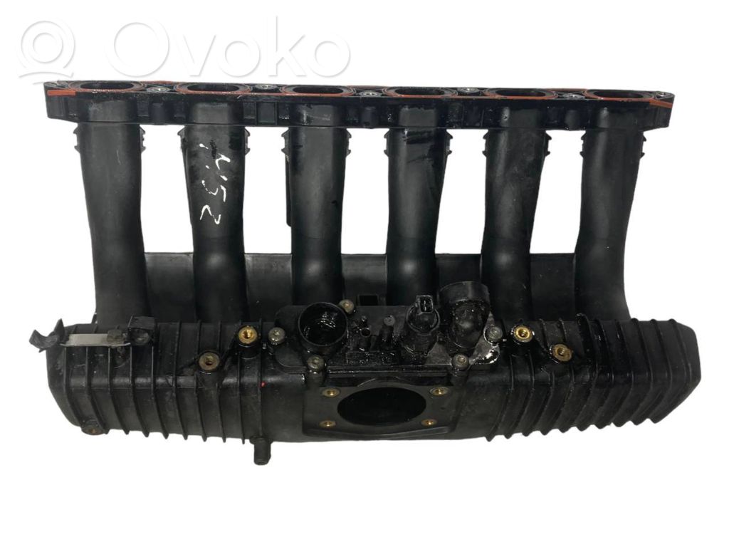 Впускной коллектор