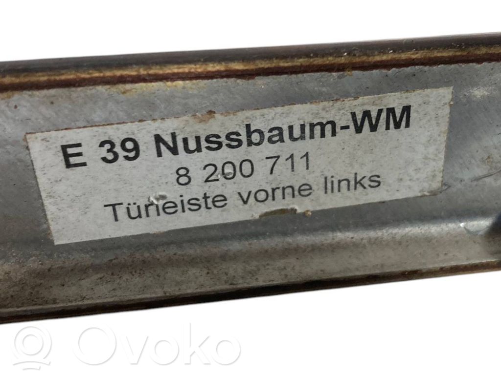 Salona dekoratīvās apdares komplekts