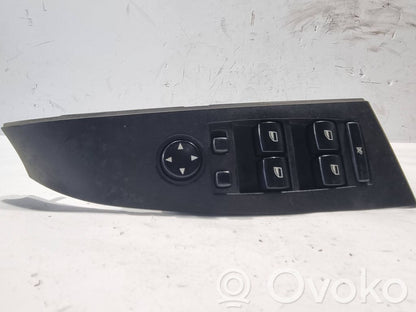 Power window switch