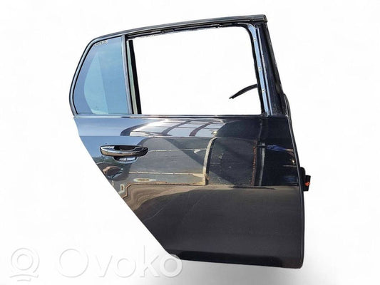 Aizmugurējās durvis