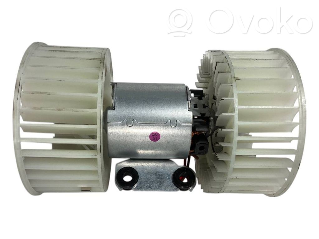 Mazā radiatora ventilators